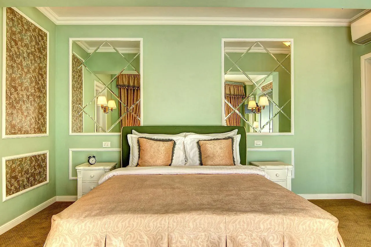 Hotel Boutique Lafayette Boekarest Roemenië