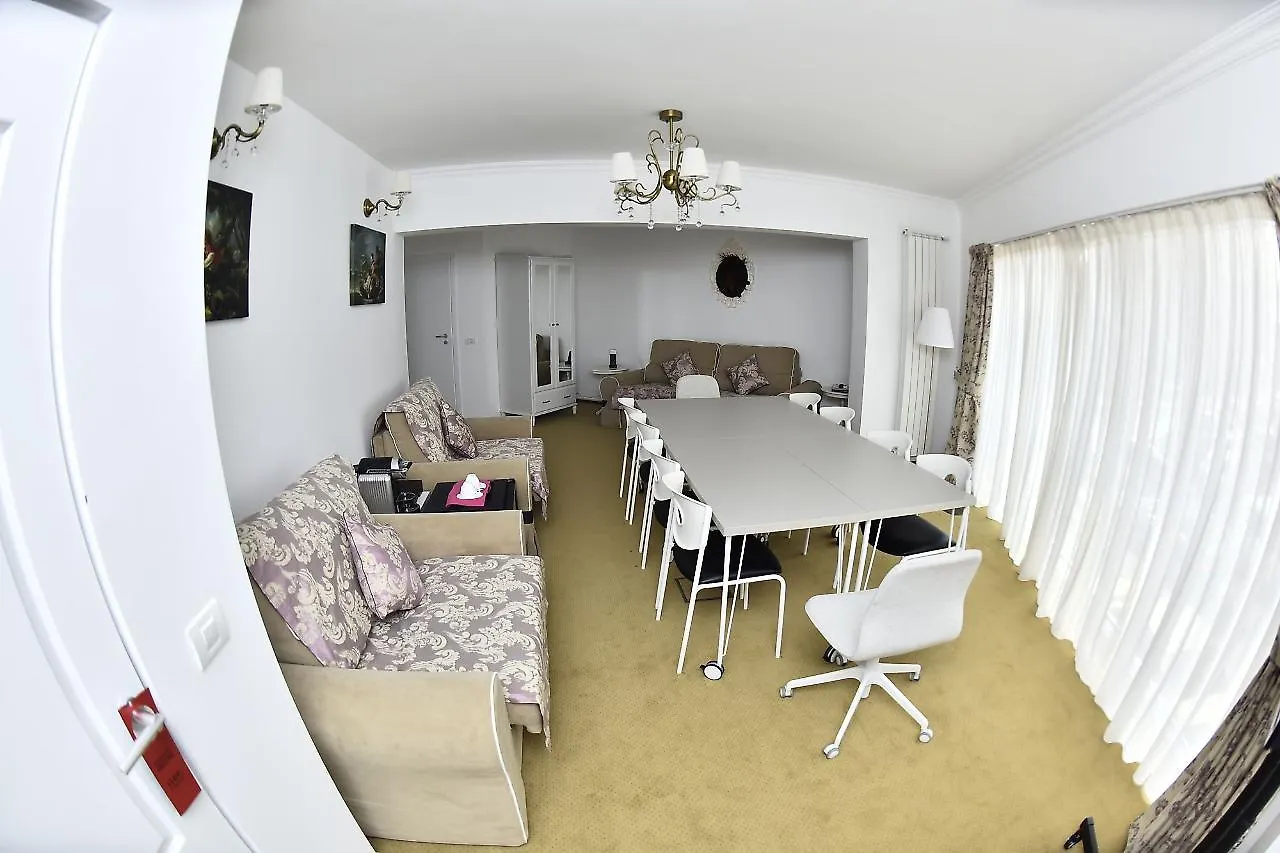 Hotel Boutique Lafayette Bucureşti 4*,